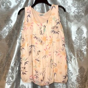 Sleeveless silk blouse. Size L.